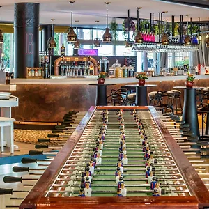 Novotel Barcelona Cornella Otel
